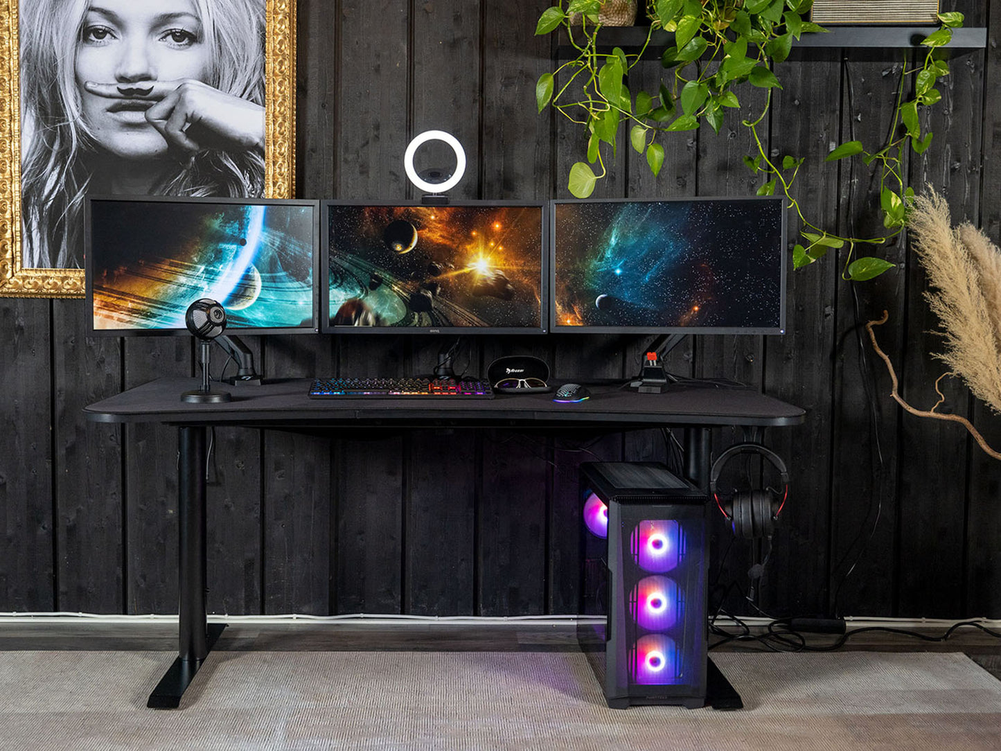 Arena Gaming Desk